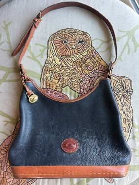 Vintage Dooney & Bourke Black Pebble Leather Hobo with Tan Trim